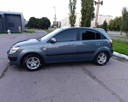 Сірий Кіа Ріо, об'ємом двигуна 1.4 л та пробігом 130 тис. км за 4888 $, фото 6 на Automoto.ua