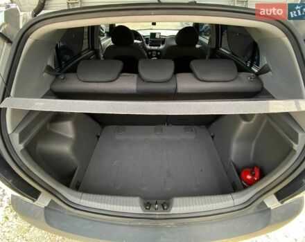 Серый Киа Рио, объемом двигателя 1.6 л и пробегом 179 тыс. км за 5999 $, фото 70 на Automoto.ua