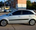 Серый Киа Рио, объемом двигателя 1.4 л и пробегом 216 тыс. км за 3600 $, фото 2 на Automoto.ua