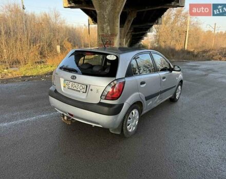Серый Киа Рио, объемом двигателя 1.4 л и пробегом 284 тыс. км за 2699 $, фото 3 на Automoto.ua