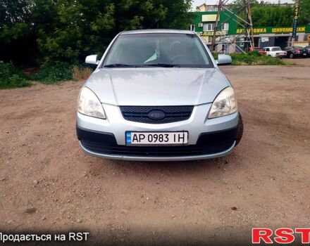 Серый Киа Рио, объемом двигателя 1.4 л и пробегом 161 тыс. км за 4500 $, фото 5 на Automoto.ua