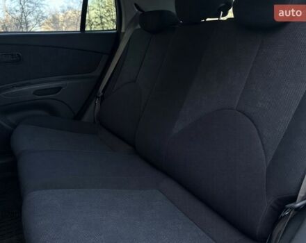 Серый Киа Рио, объемом двигателя 1.4 л и пробегом 149 тыс. км за 5699 $, фото 12 на Automoto.ua