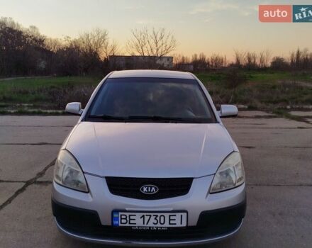 Сірий Кіа Ріо, об'ємом двигуна 1.4 л та пробігом 148 тис. км за 4950 $, фото 23 на Automoto.ua