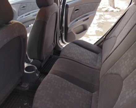 Сірий Кіа Ріо, об'ємом двигуна 1.4 л та пробігом 147 тис. км за 5500 $, фото 2 на Automoto.ua