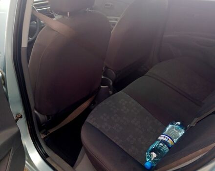 Серый Киа Рио, объемом двигателя 1.4 л и пробегом 161 тыс. км за 4500 $, фото 12 на Automoto.ua