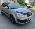 Серый Киа Рио, объемом двигателя 1.4 л и пробегом 259 тыс. км за 5850 $, фото 10 на Automoto.ua