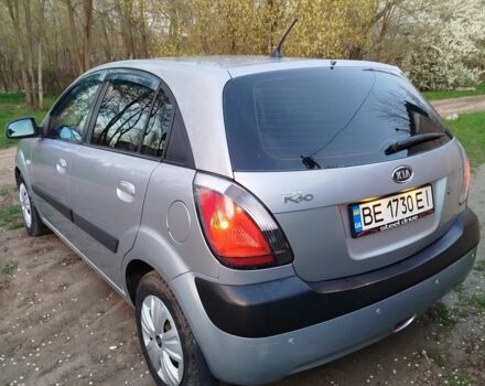 Серый Киа Рио, объемом двигателя 1.4 л и пробегом 148 тыс. км за 4950 $, фото 1 на Automoto.ua