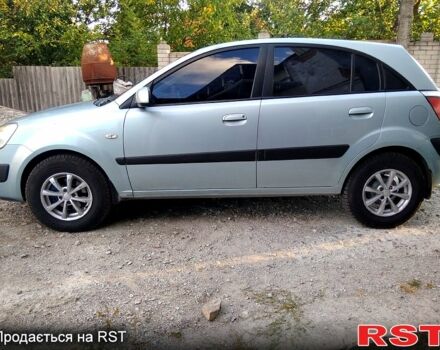 Серый Киа Рио, объемом двигателя 1.4 л и пробегом 225 тыс. км за 4500 $, фото 11 на Automoto.ua