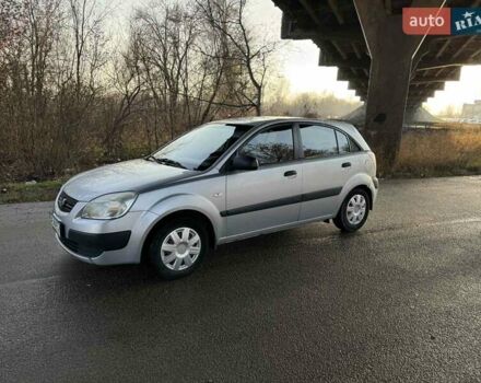 Серый Киа Рио, объемом двигателя 1.4 л и пробегом 284 тыс. км за 2699 $, фото 11 на Automoto.ua