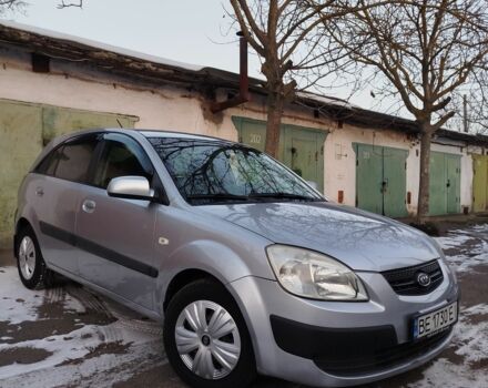 Серый Киа Рио, объемом двигателя 1.4 л и пробегом 147 тыс. км за 5500 $, фото 1 на Automoto.ua