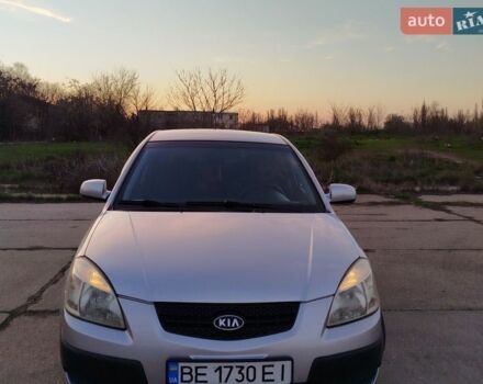 Сірий Кіа Ріо, об'ємом двигуна 1.4 л та пробігом 148 тис. км за 4950 $, фото 10 на Automoto.ua