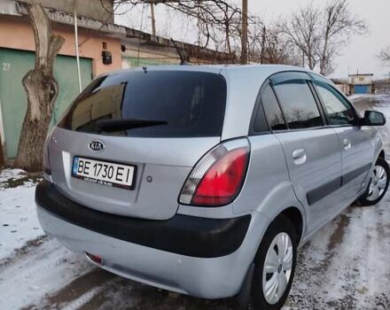 Серый Киа Рио, объемом двигателя 1.4 л и пробегом 146 тыс. км за 5500 $, фото 25 на Automoto.ua