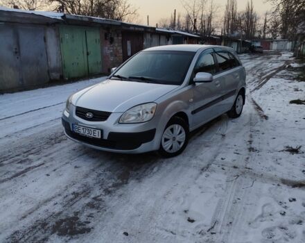 Серый Киа Рио, объемом двигателя 1.4 л и пробегом 147 тыс. км за 5500 $, фото 21 на Automoto.ua