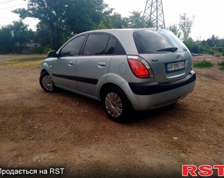 Серый Киа Рио, объемом двигателя 1.4 л и пробегом 161 тыс. км за 4500 $, фото 3 на Automoto.ua
