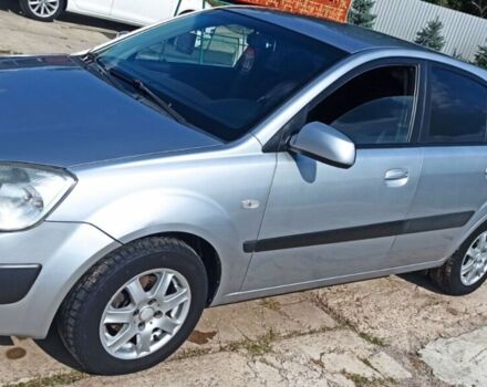 Серый Киа Рио, объемом двигателя 1.4 л и пробегом 214 тыс. км за 5600 $, фото 13 на Automoto.ua