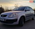 Сірий Кіа Ріо, об'ємом двигуна 1.4 л та пробігом 148 тис. км за 4950 $, фото 15 на Automoto.ua