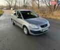 Серый Киа Рио, объемом двигателя 1.4 л и пробегом 284 тыс. км за 2699 $, фото 2 на Automoto.ua