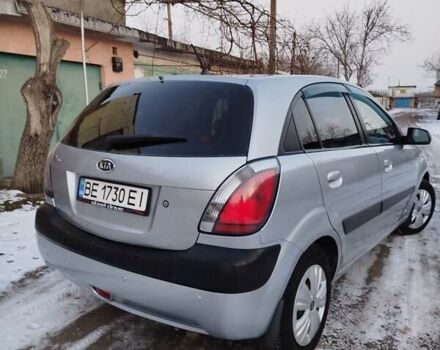 Серый Киа Рио, объемом двигателя 1.4 л и пробегом 146 тыс. км за 5500 $, фото 24 на Automoto.ua