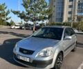 Серый Киа Рио, объемом двигателя 1.4 л и пробегом 146 тыс. км за 5700 $, фото 3 на Automoto.ua