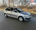 Сірий Кіа Ріо, об'ємом двигуна 1.4 л та пробігом 284 тис. км за 2699 $, фото 9 на Automoto.ua