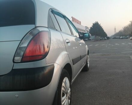 Сірий Кіа Ріо, об'ємом двигуна 1.4 л та пробігом 147 тис. км за 5500 $, фото 14 на Automoto.ua