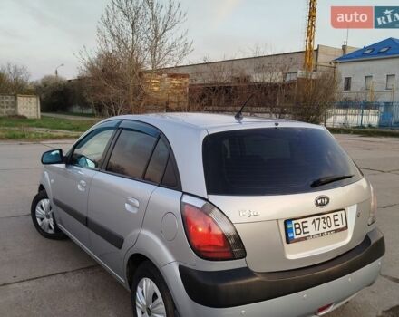 Сірий Кіа Ріо, об'ємом двигуна 1.4 л та пробігом 148 тис. км за 4950 $, фото 14 на Automoto.ua