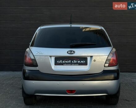 Серый Киа Рио, объемом двигателя 1.4 л и пробегом 149 тыс. км за 5699 $, фото 6 на Automoto.ua