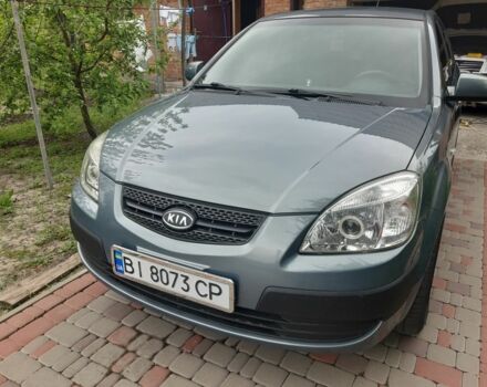 Серый Киа Рио, объемом двигателя 1.4 л и пробегом 315 тыс. км за 4100 $, фото 6 на Automoto.ua
