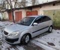 Серый Киа Рио, объемом двигателя 1.4 л и пробегом 147 тыс. км за 5500 $, фото 1 на Automoto.ua