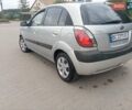 Серый Киа Рио, объемом двигателя 1.4 л и пробегом 147 тыс. км за 4700 $, фото 4 на Automoto.ua