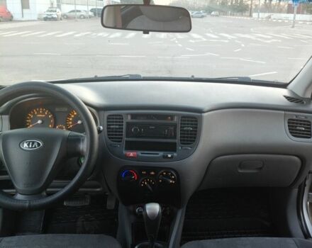 Серый Киа Рио, объемом двигателя 0 л и пробегом 147 тыс. км за 5500 $, фото 12 на Automoto.ua