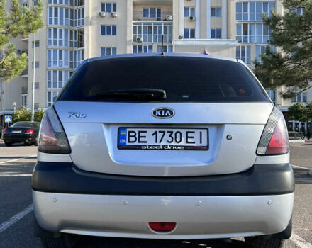 Серый Киа Рио, объемом двигателя 1.4 л и пробегом 146 тыс. км за 5700 $, фото 14 на Automoto.ua