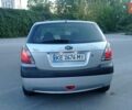 Сірий Кіа Ріо, об'ємом двигуна 1.4 л та пробігом 200 тис. км за 3700 $, фото 3 на Automoto.ua