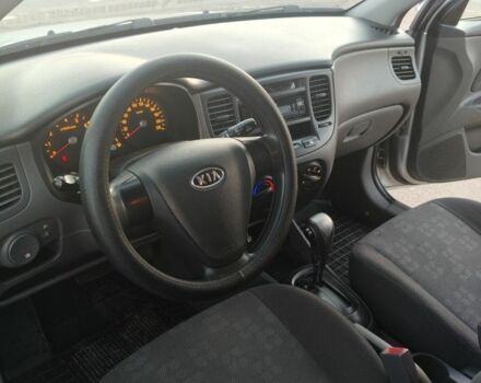 Серый Киа Рио, объемом двигателя 0 л и пробегом 147 тыс. км за 5500 $, фото 15 на Automoto.ua