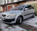 Серый Киа Рио, объемом двигателя 1.4 л и пробегом 147 тыс. км за 5500 $, фото 9 на Automoto.ua