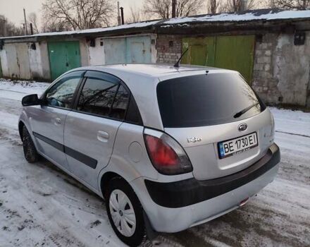 Серый Киа Рио, объемом двигателя 1.4 л и пробегом 146 тыс. км за 5500 $, фото 16 на Automoto.ua