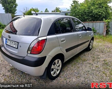 Серый Киа Рио, объемом двигателя 1.4 л и пробегом 187 тыс. км за 5600 $, фото 3 на Automoto.ua