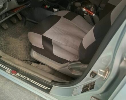 Сірий Кіа Ріо, об'ємом двигуна 1.4 л та пробігом 225 тис. км за 4100 $, фото 18 на Automoto.ua
