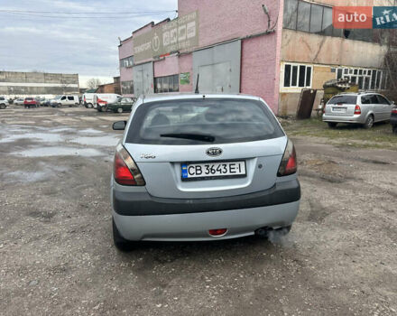 Серый Киа Рио, объемом двигателя 1.4 л и пробегом 223 тыс. км за 4700 $, фото 14 на Automoto.ua