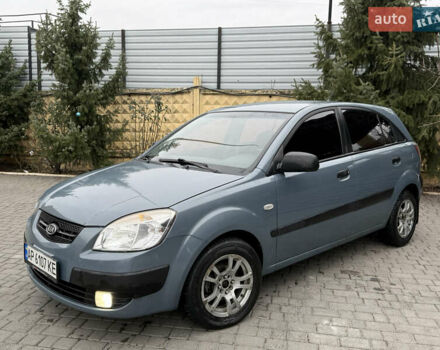 Серый Киа Рио, объемом двигателя 1.4 л и пробегом 178 тыс. км за 3300 $, фото 4 на Automoto.ua