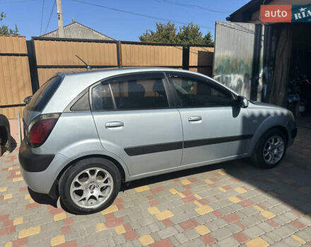 Сірий Кіа Ріо, об'ємом двигуна 1.4 л та пробігом 223 тис. км за 4900 $, фото 11 на Automoto.ua