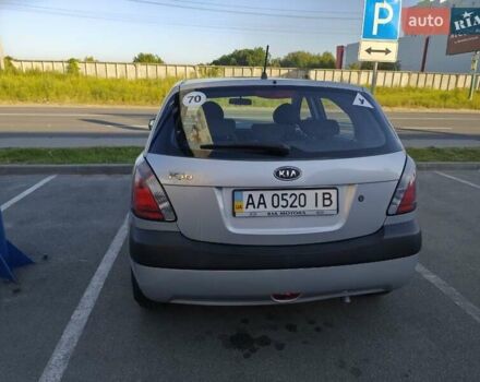Сірий Кіа Ріо, об'ємом двигуна 1.4 л та пробігом 140 тис. км за 6400 $, фото 23 на Automoto.ua