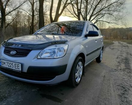 Сірий Кіа Ріо, об'ємом двигуна 1.4 л та пробігом 227 тис. км за 4000 $, фото 3 на Automoto.ua