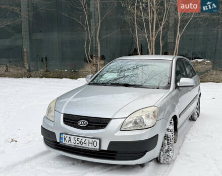 Сірий Кіа Ріо, об'ємом двигуна 1.34 л та пробігом 196 тис. км за 5300 $, фото 2 на Automoto.ua