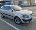 Серый Киа Рио, объемом двигателя 1.4 л и пробегом 200 тыс. км за 4200 $, фото 1 на Automoto.ua