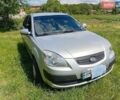 Серый Киа Рио, объемом двигателя 1.4 л и пробегом 220 тыс. км за 3699 $, фото 3 на Automoto.ua