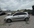 Серый Киа Рио, объемом двигателя 1.4 л и пробегом 300 тыс. км за 3200 $, фото 7 на Automoto.ua