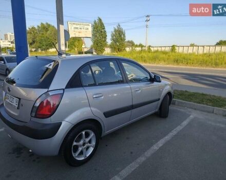 Сірий Кіа Ріо, об'ємом двигуна 1.4 л та пробігом 140 тис. км за 6400 $, фото 32 на Automoto.ua