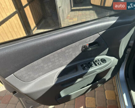 Сірий Кіа Ріо, об'ємом двигуна 1.4 л та пробігом 223 тис. км за 4900 $, фото 32 на Automoto.ua