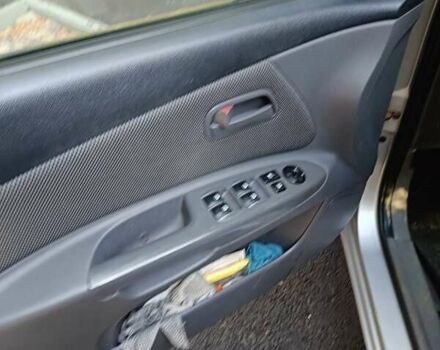 Сірий Кіа Ріо, об'ємом двигуна 1.4 л та пробігом 196 тис. км за 5400 $, фото 7 на Automoto.ua